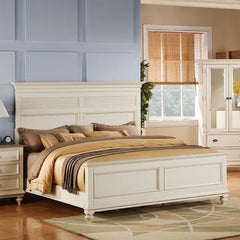 Coventry Two Tone Panel Bed in Dover White by Riverside Furniture | 32575 / 32585