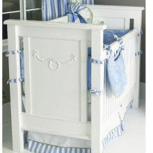 Newport Cottages Taylor Cottage Alexis Crib with Rose Garland