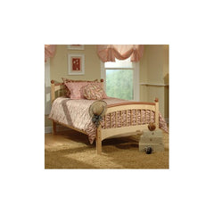 Windsor Bed by Bolton Furniture | 984