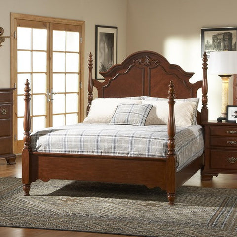 Bentley Square Poster Bed in Warm Cherry by Broyhill | 4293-260 / 4293-262 Set