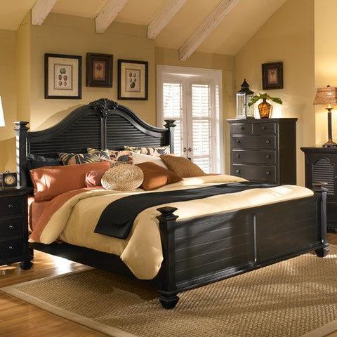 Mirren Pointe Poster Bed by Broyhill | 4026-257 / 4026-259