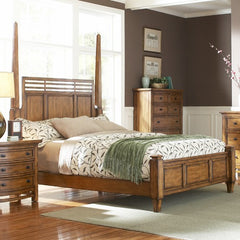 Landon Park Poster Bed in High Luster Oak Stain by Broyhill | 4162-260 / 4162-262