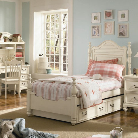 Retreat 149 Panel Bed by Lea | 149-930 / 149-940 / 149-950