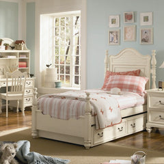 Retreat 149 Panel Bed by Lea | 149-930 / 149-940 / 149-950