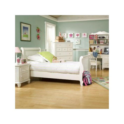 Summer Breeze Sleigh Bed in Distressed Simple White by Legacy Classic Furniture | 481-4313C / 481-4314C