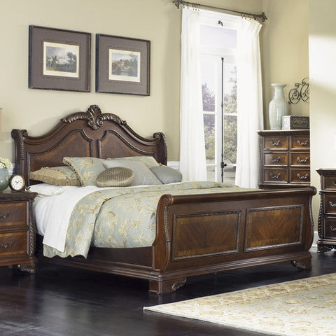 Highland Court Bed in Distressed Rich Cognac by Liberty Furniture | Highland Court Bed in Rich Cognac