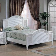 Hospitality Rattan Ships Wheel Wicker Bed Size: Queen