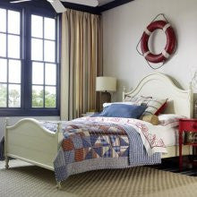 Coastal Living by Stanley Furniture Coastal Living Bungalow Bed Finish: Deepwater, Size: Queen