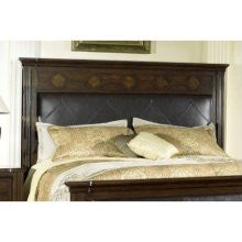 Villa Madrid Queen Bed