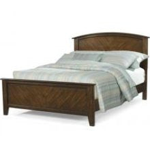 Klaussner Bardot Queen Size Panel Bed in Honey Brown Finish