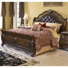 Pulaski Birkhaven California King Sleigh Bed